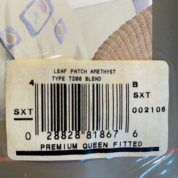 Queen Extra Deep Fitted Sheet & 2 pillowcases - Picture 4 of 9